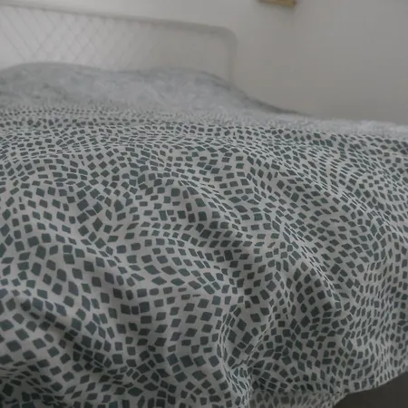 Heima, Cocoon A 500m De La